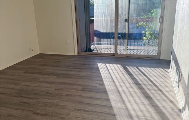 5422 Adobe Falls Rd. #16