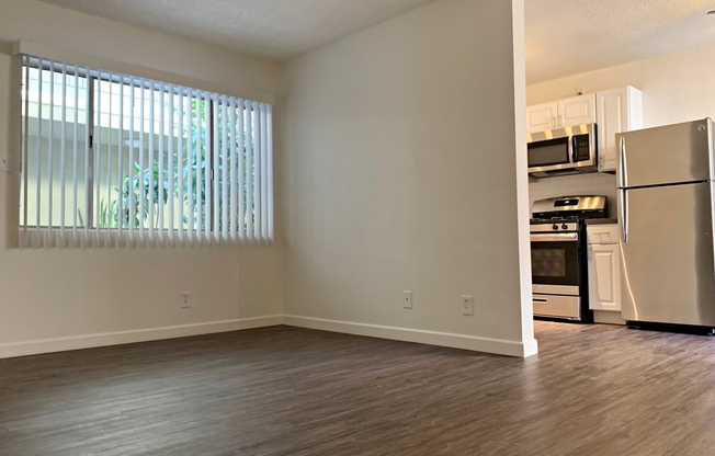 1 bed, 1 bath, 615 sqft, $1,775, Unit 22