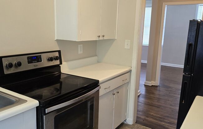 1 bed, 1 bath, $975, Unit 3D