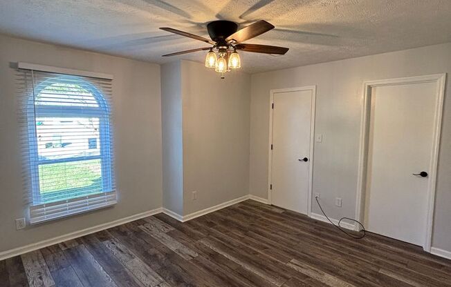 3 Bedroom Home with Modern Updates & Small town Serenity!