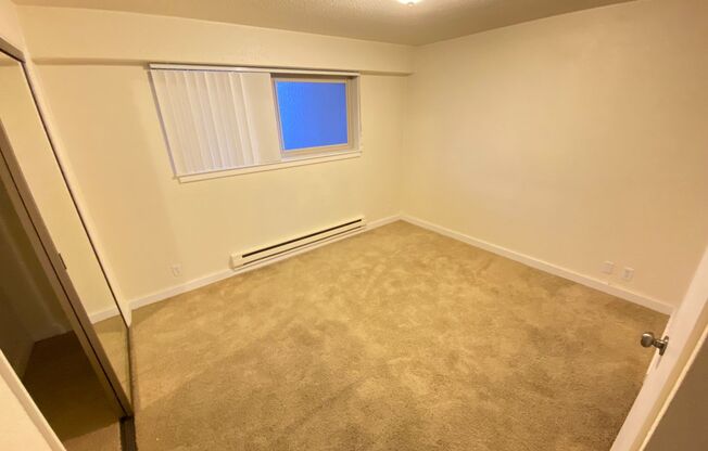 1 bed, 1 bath, 476 sqft, $1,695, Unit 406