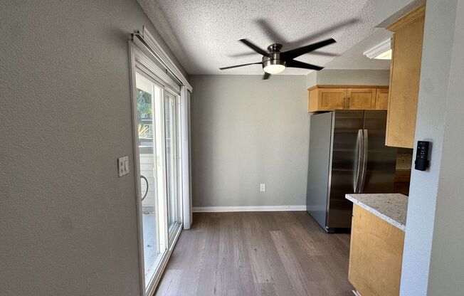 2 beds, 1 bath, 900 sqft, $2,720, Unit 0108