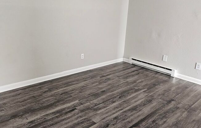 Studio, 1 bath, 440 sqft, $855, Unit 129