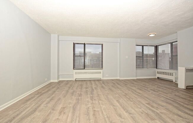 1 bed, 1 bath, 674 sqft, $1,195, Unit 7200 - 410