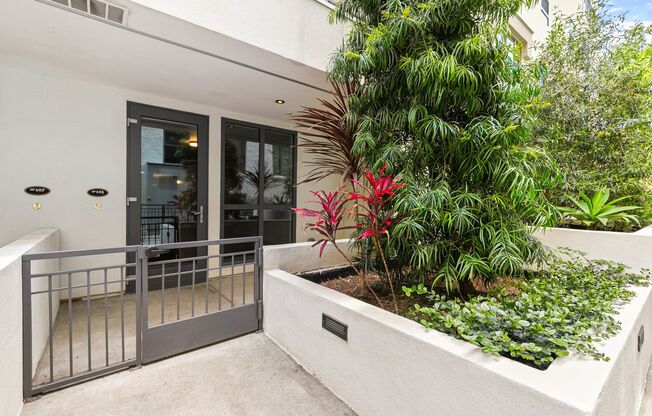 Studio, 1 bath, 828 sqft, $2,775, Unit 105