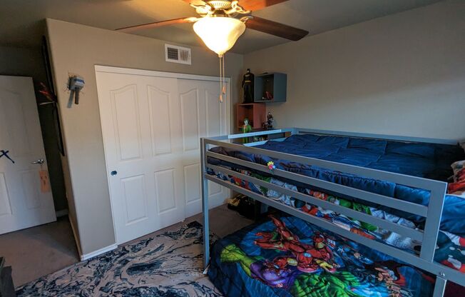 3 beds, 2.5 baths, $2,250, Unit unit 1290