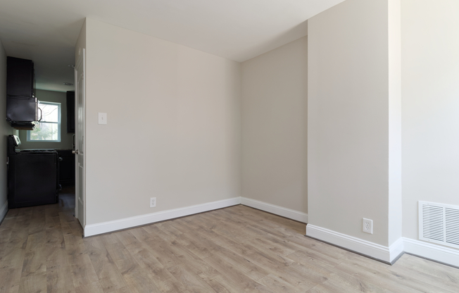 Charming 2BD/1BA Townhome in East Baltimore, MD!