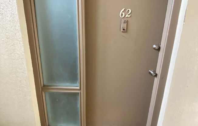 1 bed, 1 bath, $1,200, Unit UNIT 62