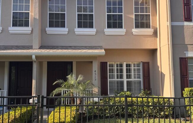 3 Bedroom, 2.5 Bath Townhome in Oviedo!