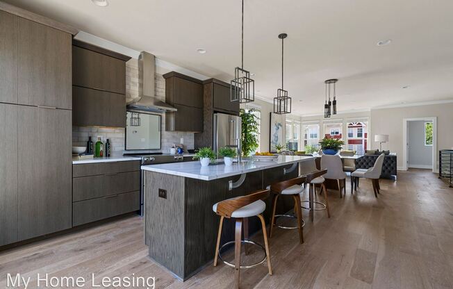 212 Wesley Heights Way