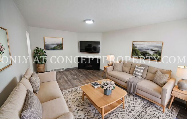 2 beds, 1 bath, 830 sqft, $1,225, Unit 30