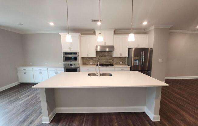 Modern 3-Level Townhome in a Thriving Live-Work-Play Community!! Available Now!!