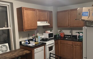 2 beds, 1 bath, $3,350, Unit 16