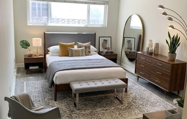 2 beds, 1 bath, 1,307 sqft, $2,395, Unit 04
