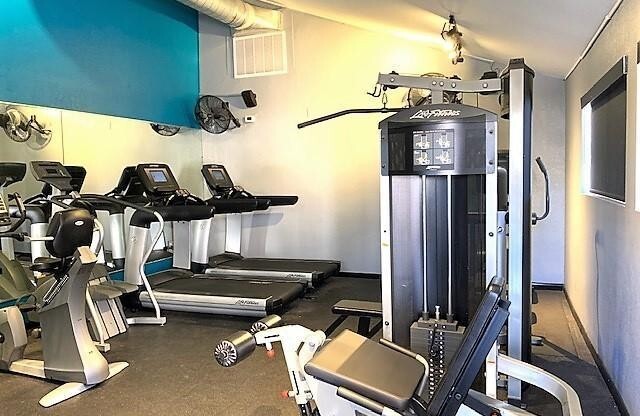 1 bed, 1 bath, $1,399, Unit # 2077