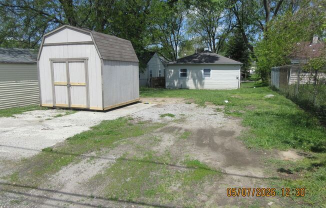2215 Ontario St - Three Bedroom Ranch Style Home!