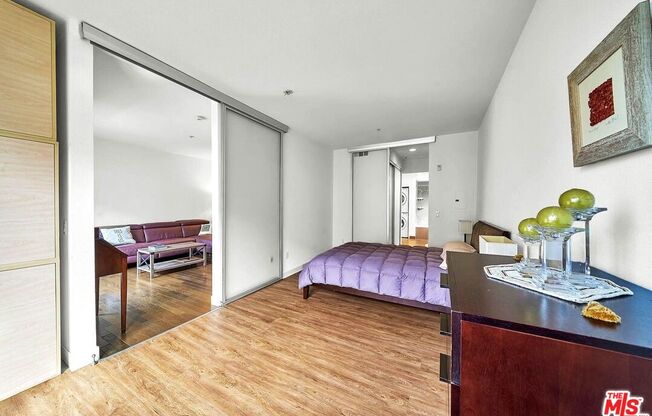 1 bed, 1 bath, 830 sqft, $2,700, Unit 318