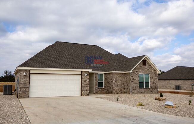 Stylish Glen Rose Home with Open Layout