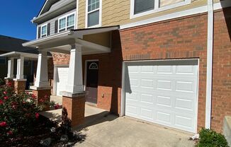 3 beds, 2.5 baths, $1,995