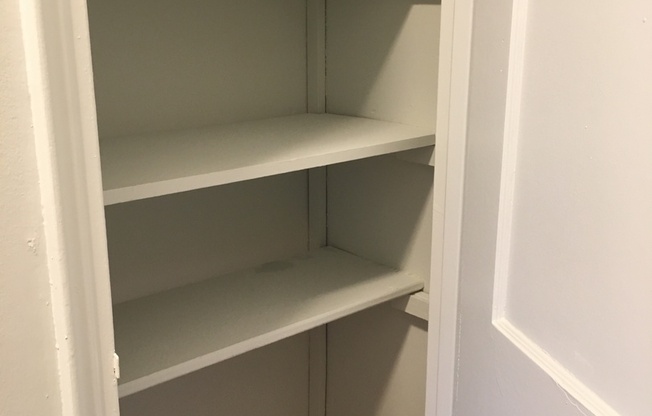 1 bed, 1 bath, 700 sqft, $1,750, Unit 203