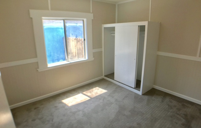 528 E. Washington Avenue