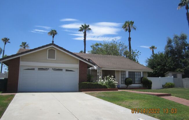 Canyon Crest Beauty, Single Story