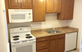 75 Gardner St 012