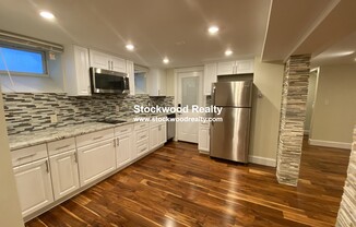 16 Crescent Ave