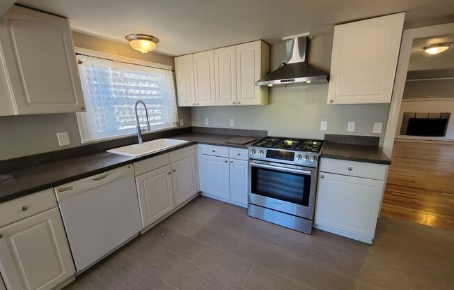 Gorgeous Oasis in Licton Springs Available Now!