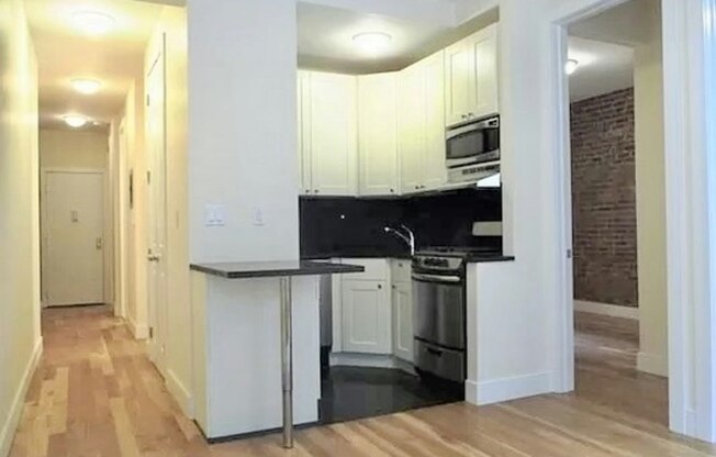 57 E 97 ST