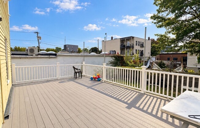 4 beds, 1.5 baths, 1,724 sqft, $3,700, Unit SF