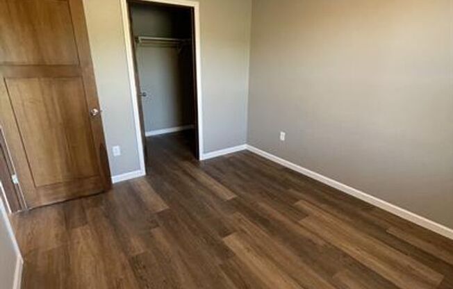 1 bed, 1 bath, 648 sqft, $1,195, Unit 124