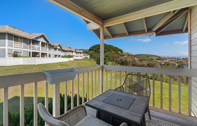 Corner Townhouse with Ocean Views at Makakilo Cliffs!