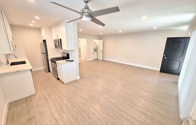 336 S NORTON AVE