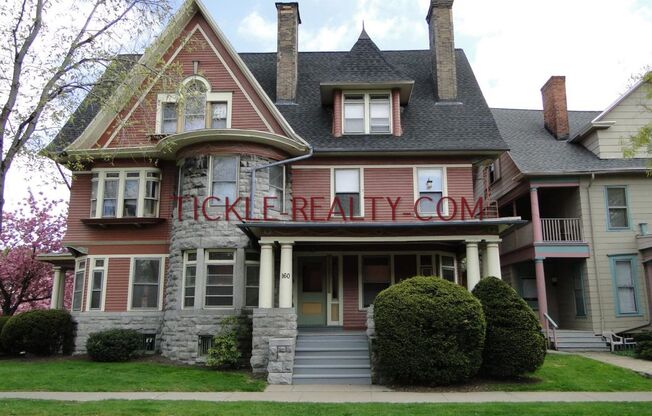 Tickle Realty, LLC