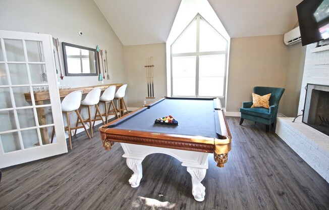 1 bed, 1 bath, 652 sqft, $1,225, Unit #304