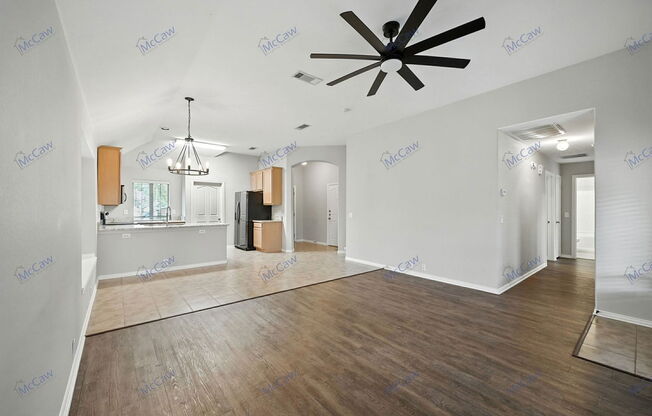 2217 KINGSDALE CT