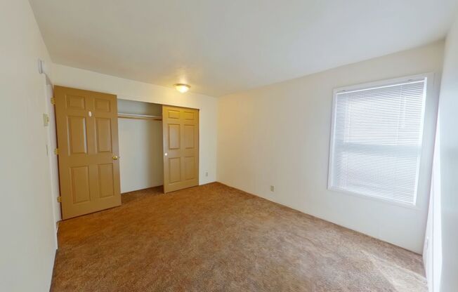 2 beds, 1 bath, $1,650, Unit 104