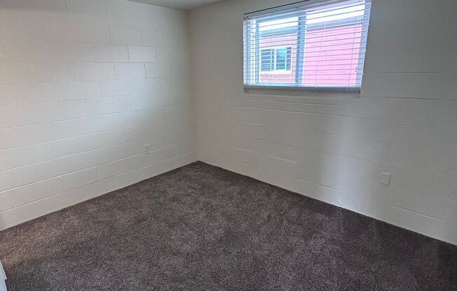 1 bed, 1 bath, 450 sqft, $995, Unit 168