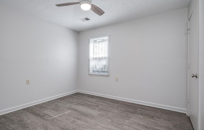 3 beds, 1 bath, $2,000