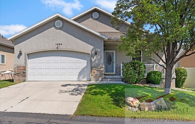 Beautiful 5 Bed 4 Bath Home in Taylorsville