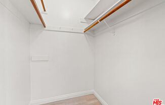 1 bed, 2 baths, 1,076 sqft, $3,400, Unit 703