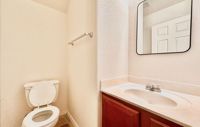 Spacious 3x2.5 South Austin Home