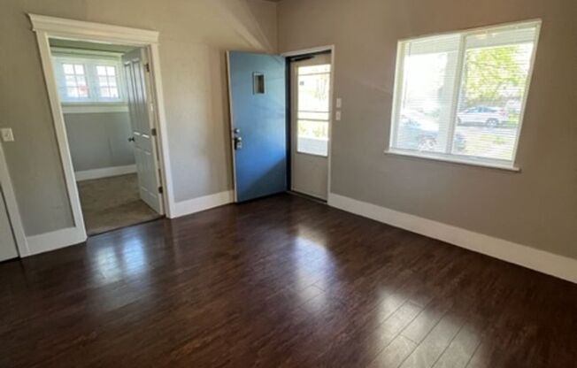 3 Bedroom House on Jefferson St Near Downtown, Campus, and More!