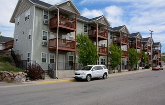 2 beds, 1.5 baths, $1,395, Unit 207