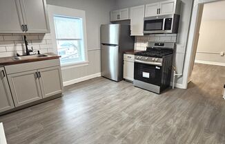 155 Malletts Bay Ave