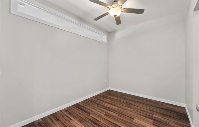 1 bed, 1 bath, 605 sqft, $1,275, Unit 404