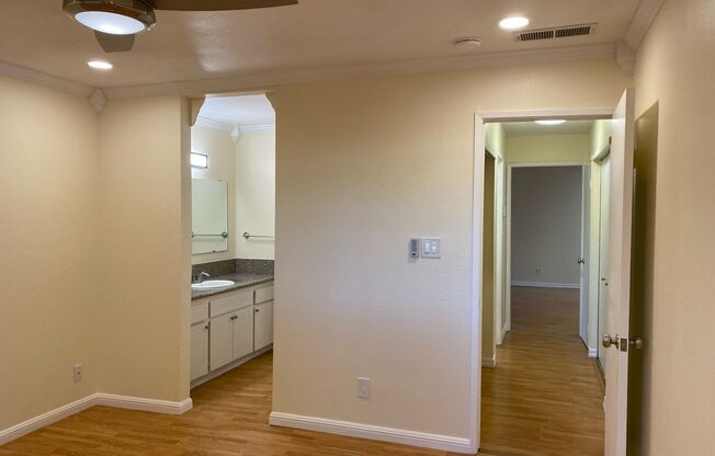 3 beds, 2 baths, $2,825, Unit 1024 J Street