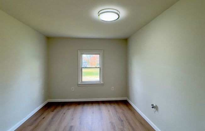 Charming 5 Bedroom/2.5 Bathroom in Bowleys Quarters, MD!