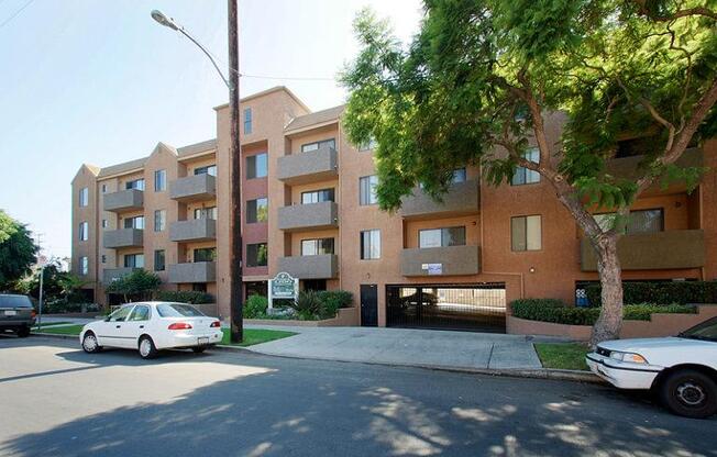 Welcome to Lido Apartments - 3745 Glendon Ave in Los Angeles